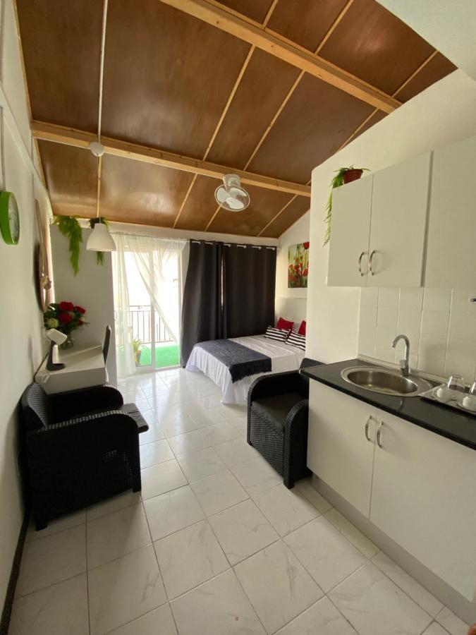 Christian Place Praia Luaran gambar